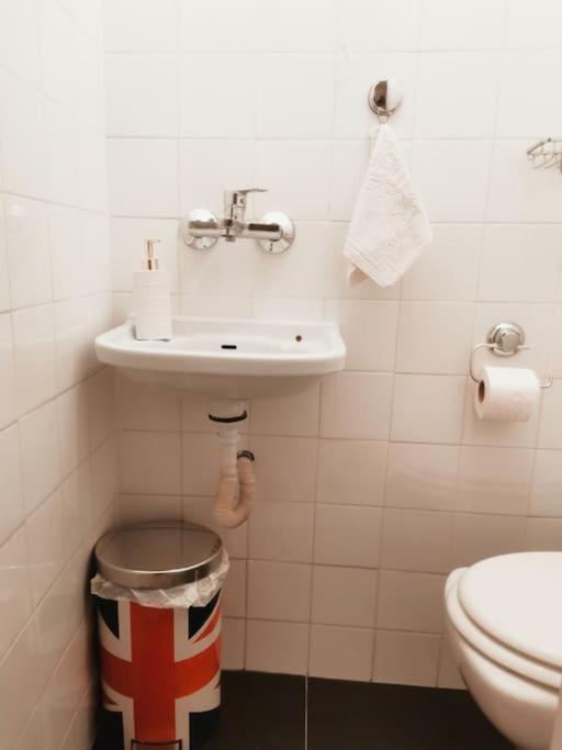 Alojamiento En Centro De Madrid Appartement Buitenkant foto