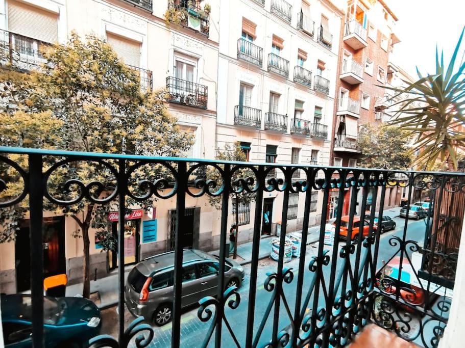 Alojamiento En Centro De Madrid Appartement Buitenkant foto