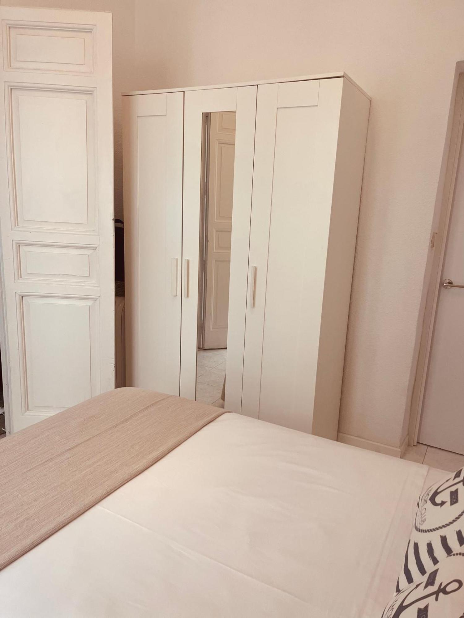 Alojamiento En Centro De Madrid Appartement Buitenkant foto